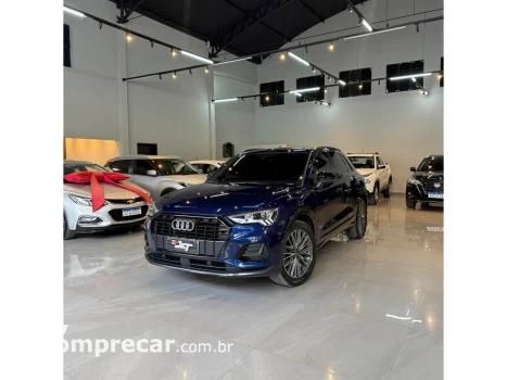 Audi Q3 2.0 40 TFSI GASOLINA PERFORMANCE BLACK QUATTRO TIPTRONIC 4 portas