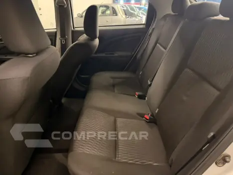 ETIOS 1.5 X PLUS 16V FLEX 4P AUTOMÁTICO
