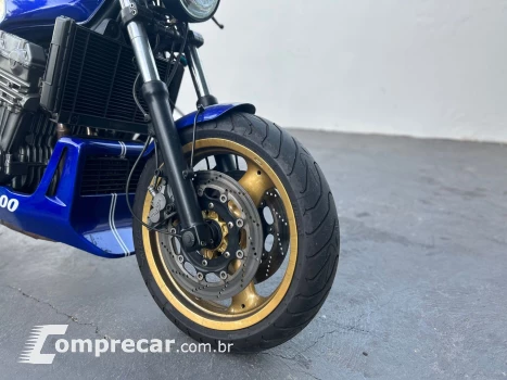 Trophy 1200