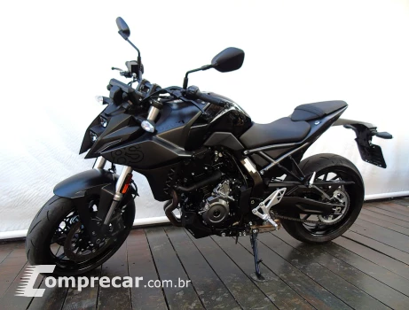 SUZUKI GSX-8S