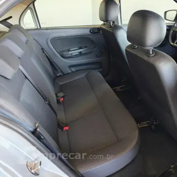 VOYAGE 1.0 12V MPI TOTALFLEX 4P MANUAL