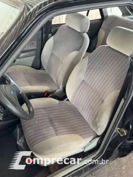 Escort Guarujá 1.8 4p
