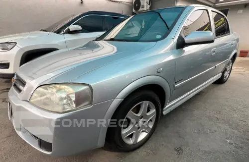 ASTRA 2.0 MPFI Advantage Sedan 8V