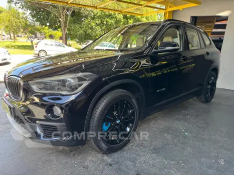 BMW X1 2.0 16V 4P SDRIVE 20I ACTIVEFLEX TURBO AUTOMÁTICO 4 portas