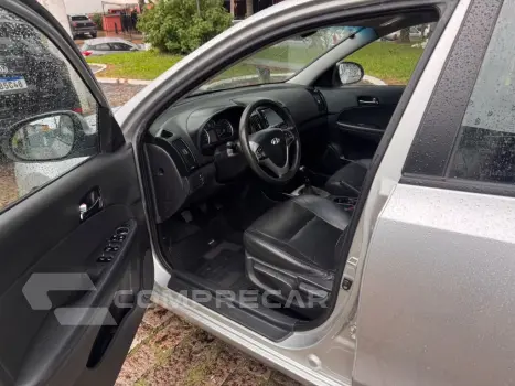 i30 2.0 16V 145cv 5p Mec.
