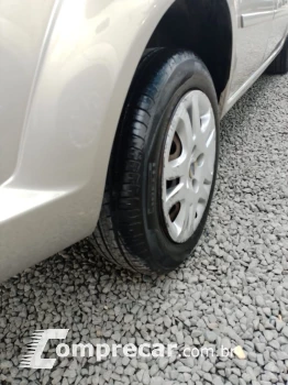 Fiesta Sedan 1.6 4P FLEX