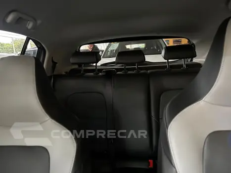 ONIX HATCH PREM. 1.0 12V TB Flex 5p Aut.