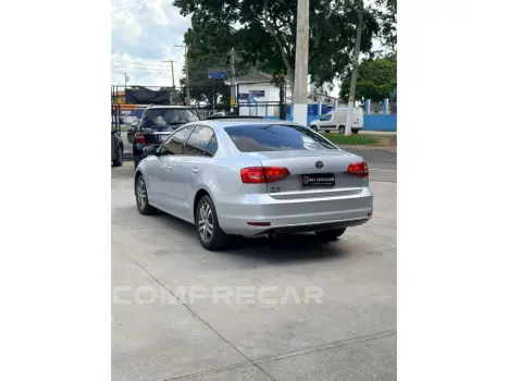 JETTA 2.0 COMFORTLINE FLEX 4P TIPTRONIC