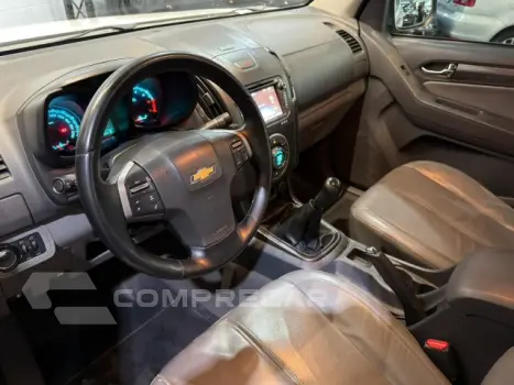 S10 - 2.4 MPFI LTZ 4X2 CD 8V 4P MANUAL