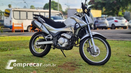 Falcon 400i