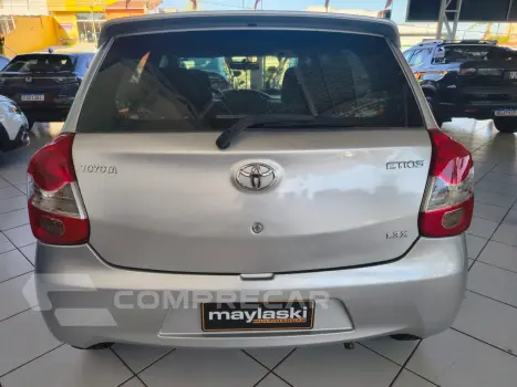 Etios Hatch 1.3 16V 4P FLEX X