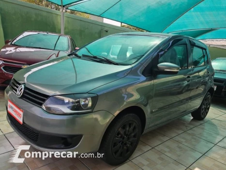 Volkswagen FOX - 1.0 MI TREND 8V 4P MANUAL 4 portas