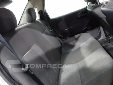 CLASSIC - 1.0 MPFI LS 8V 4P MANUAL