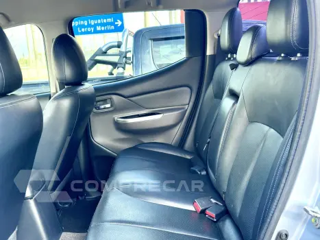 L200 TRITON 2.4 16V TURBO DIESEL SPORT HPE TOP CD 4P 4X4 AUT