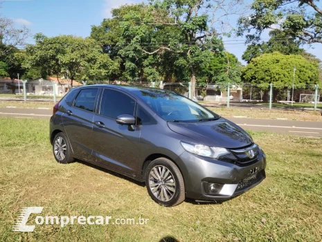 Honda FIT 1.5 EX 16V 4 portas
