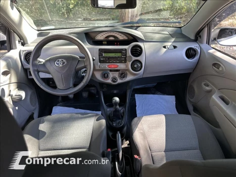 ETIOS 1.3 16V FLEX 4P MANUAL