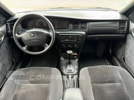 Vectra CD 2.2 16V / 2.0 16V Mec./Aut.