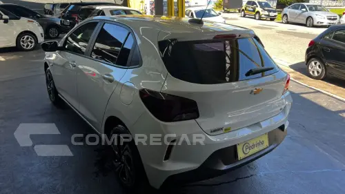 Onix Hatch 1.0 12V 4P FLEX LT