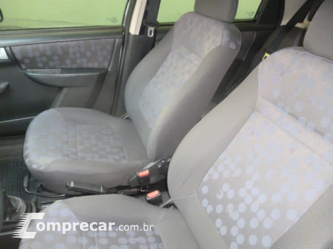 CELTA 1.0 MPFI Super 8V