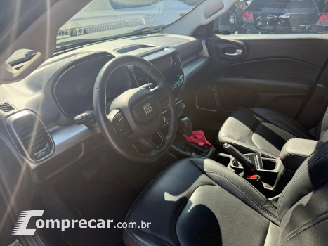 TORO 2.0 16V Turbo Volcano 4WD AT9