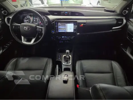 HILUX 2.8 D-4D TURBO DIESEL CD SRX 4X4 AUTOMÁTICO