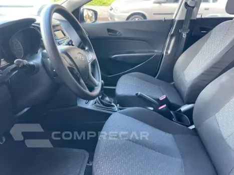 HB20 - 1.0 COMFORT PLUS 12V 4P MANUAL