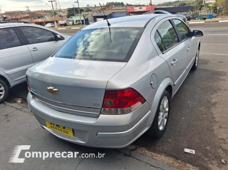 VECTRA 2.0 MPFI Elegance 8V