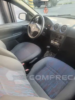 CELTA 1.0 MPFI Life 8V