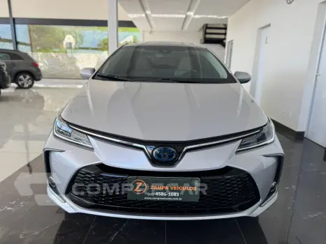 COROLLA 1.8 VVT-I Hybrid Altis Premium
