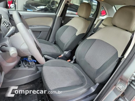 Grand Siena ESSENCE 1.6 Flex 16V