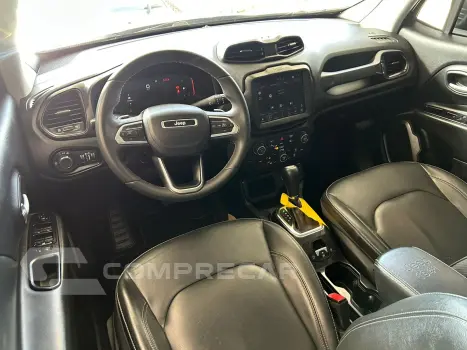 Renegade Long. T270 1.3 TB 4x2 Flex Aut.