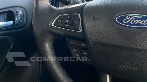 FORD FOCUS 2.0 TITANIUM HATCH 16V