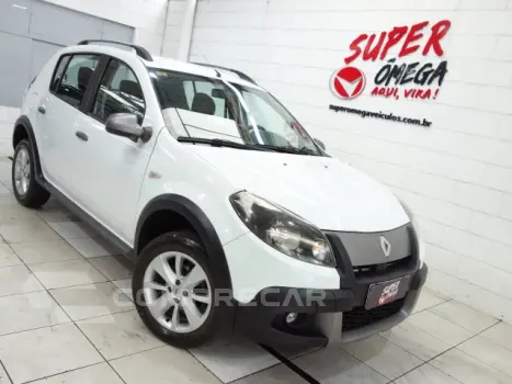 Renault SANDERO - 1.6 SL STEPWAY RIP CURL 16V 4P MANUAL 4 portas
