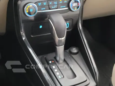 EcoSport TITANIUM 1.5 12V Flex 5p Aut.