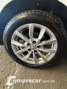 Fox Trendline 1.0 Flex 8V 5p