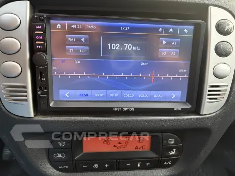 C3 1.4 I Exclusive 8V