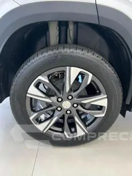 TRACKER 12T A PR