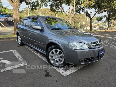 ASTRA 2.0 MPFI Advantage 8V