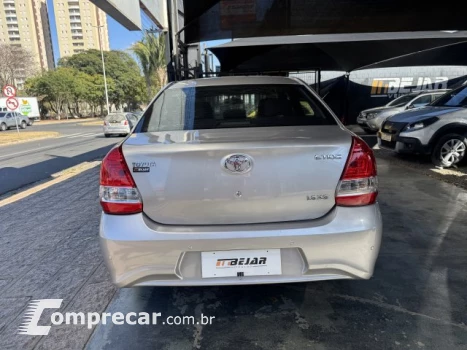 ETIOS SEDAN - 1.5 XS SEDAN 16V 4P AUTOMÁTICO
