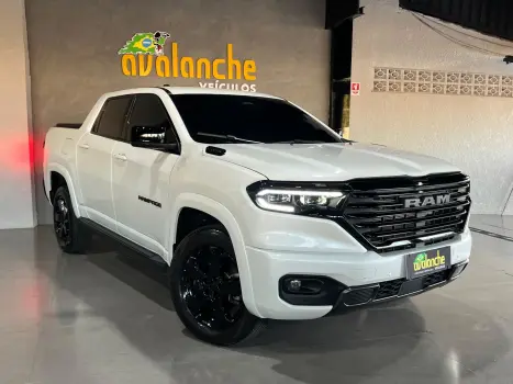 RAM RAMPAGE 2.0 HURRICANE 4 TURBO GASOLINA LARAMIE 4X4 AUTOMÁTIC 4 portas