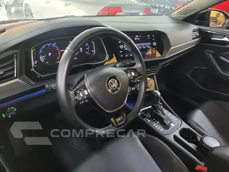 JETTA R-Line 250 TSI 1.4 Flex 16V Aut.