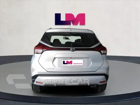 KICKS PLAY 1.6 16V FLEXSTART SENSE XTRONIC