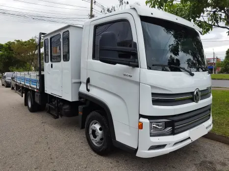 Delivery 6.170 (carroceria + Cabine Suplementar)