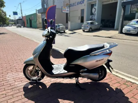 LEAD 110