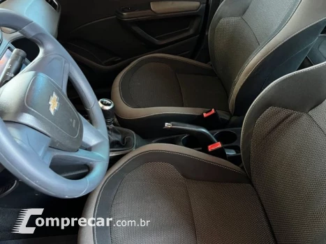 PRISMA - 1.4 MPFI LT 8V 4P MANUAL