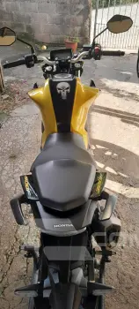 CB 300F