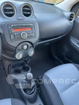 Nissan March 1.6 SV