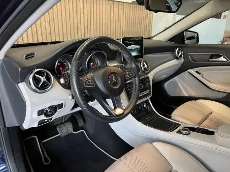 GLA 200 1.6 CGI FLEX ADVANCE 7G-DCT