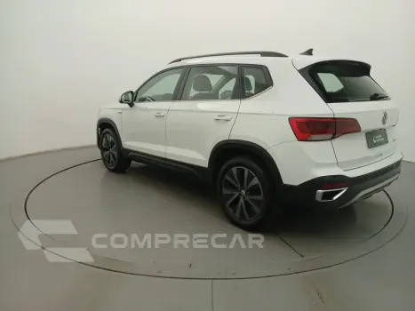 TAOS 1.4 250 TSI TOTAL FLEX COMFORTLINE AUTOMÁTICO