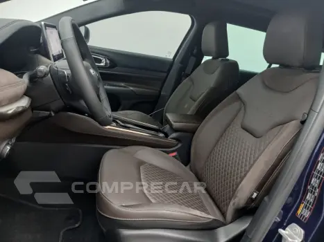 COMMANDER 1.3 T270 TURBO FLEX OVERLAND AT6
